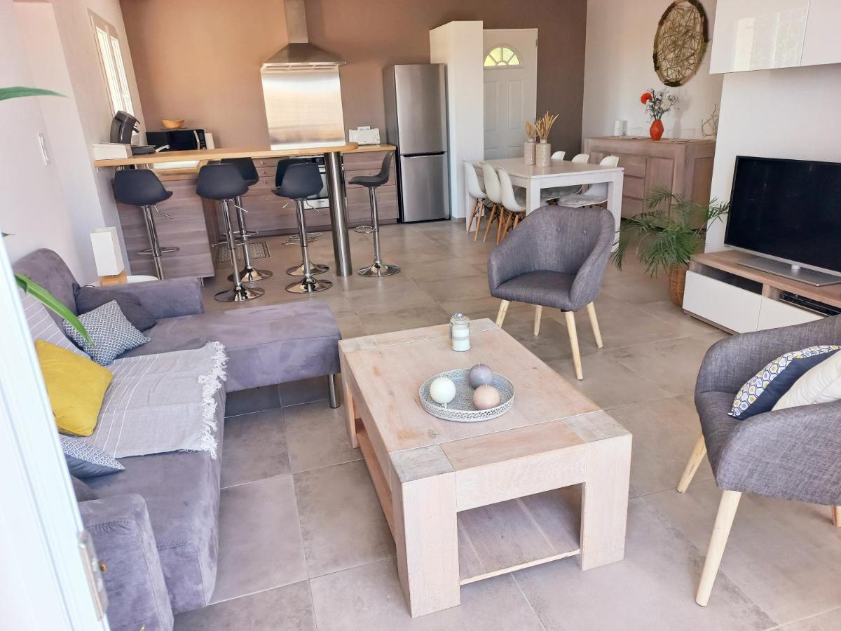 Charmante villa dans un village paisible aux portes d'Uzès et des Cévennes Saint-Hippolyte-de-Caton Extérieur photo