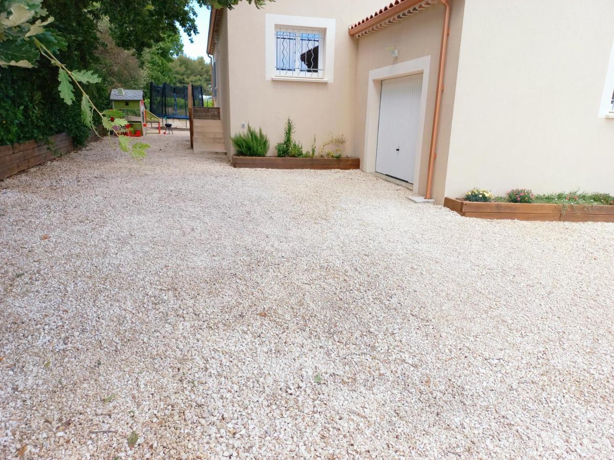 Charmante villa dans un village paisible aux portes d'Uzès et des Cévennes Saint-Hippolyte-de-Caton Extérieur photo