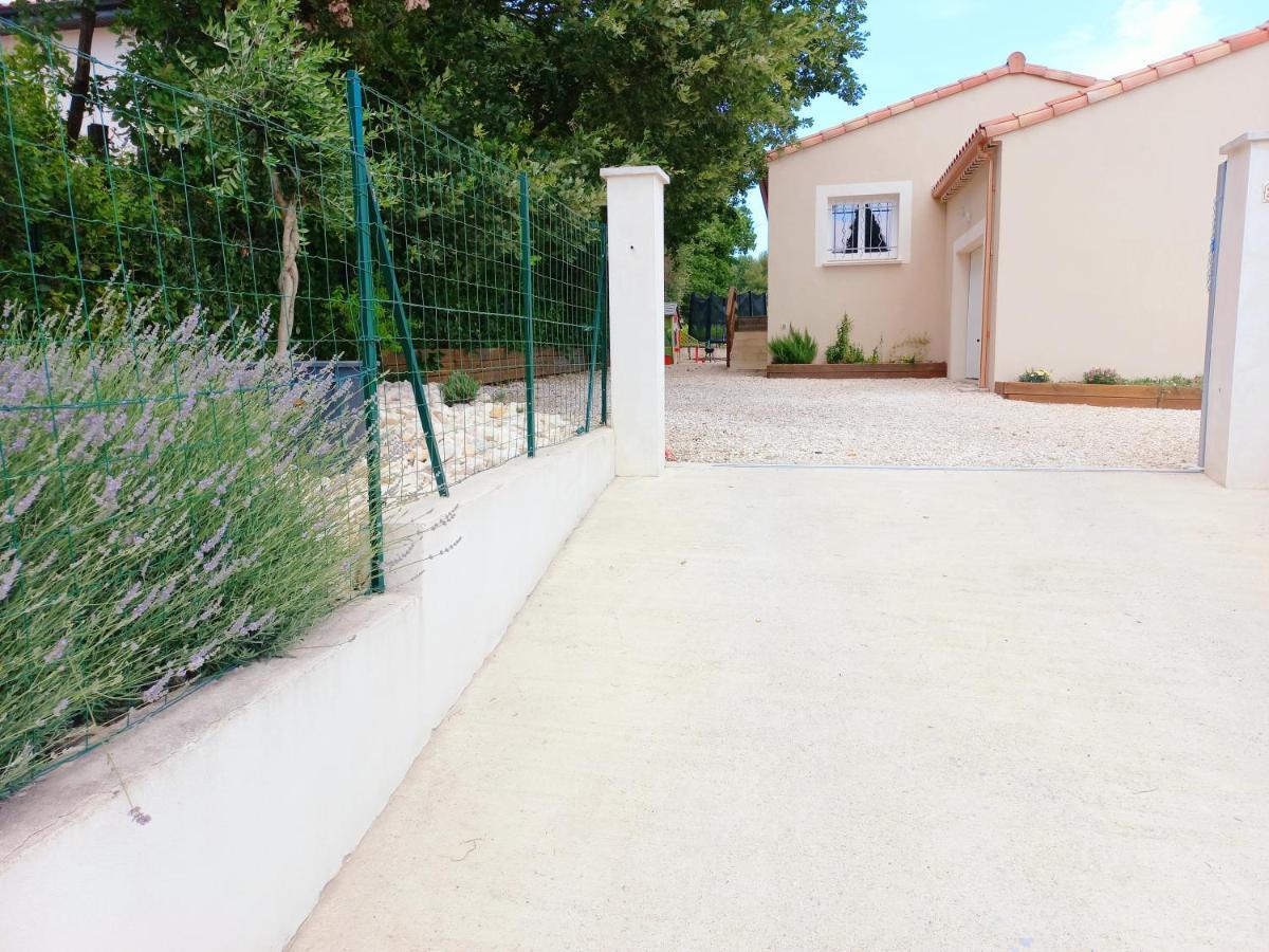 Charmante villa dans un village paisible aux portes d'Uzès et des Cévennes Saint-Hippolyte-de-Caton Extérieur photo